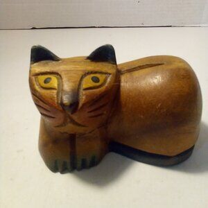 Wood Carved Cat Figure Painted Sitting Folk Art 3.5" x 4"